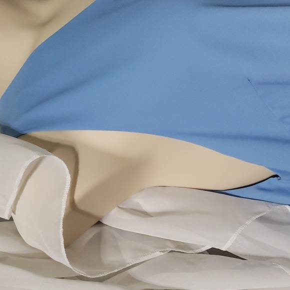 Csto. NWOT.   Blue: V-Neck; Lined; High-Low; Sleeveless Top. Size 22/24. - Picture 3 of 13